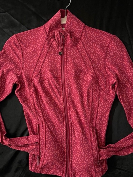 lululemon athletica Jackets & Blazers - lululemon athletica Pink Print Full-Zip Define Jacket